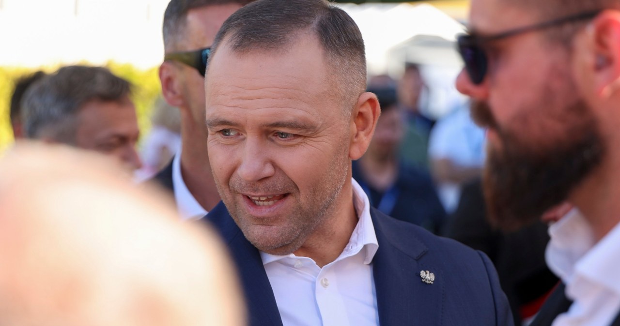 W telewizji tego nie pokazali. Tak kibice potraktowali Karola Nawrockiego