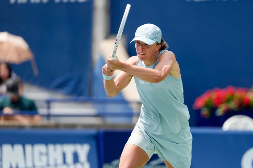 WTA Toronto: Kiedy i o której Iga Świątek gra ze Sznajder? [TRANSMISJA]
