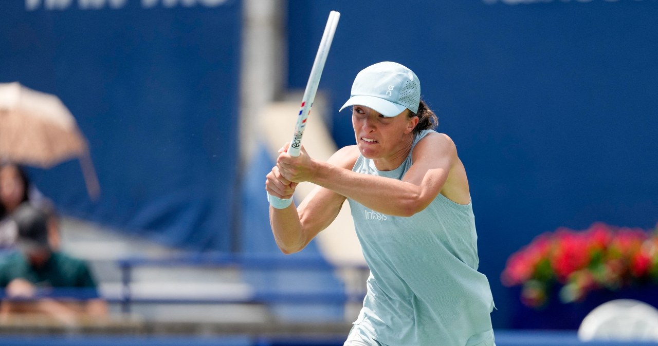 WTA Toronto: Kiedy i o której Iga Świątek gra ze Sznajder? [TRANSMISJA]