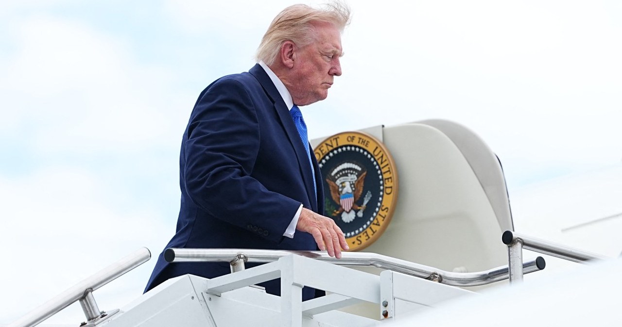 Trump miał uciec z samolotu w obawie o życie. Doniesienia o tajnej operacji
