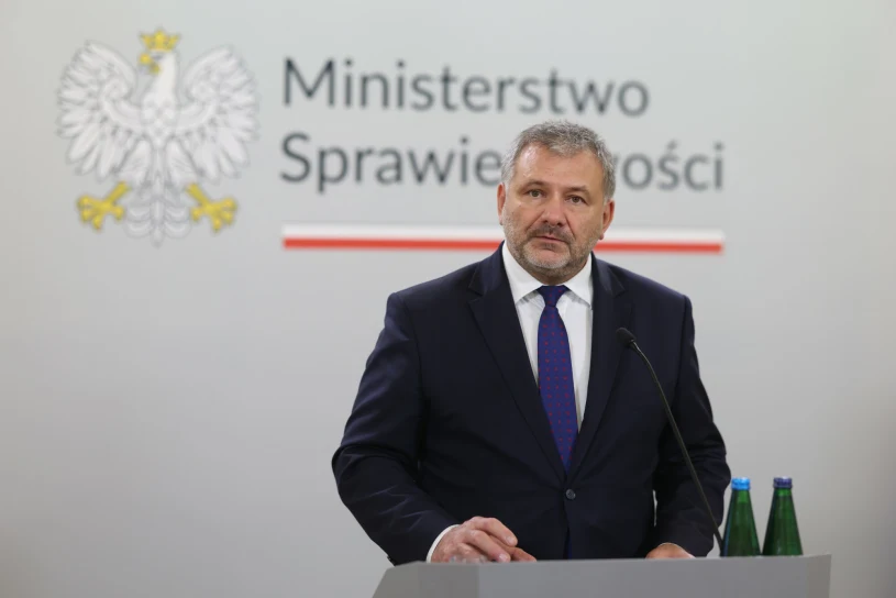 Żurek zapowiada jesienną ofensywę w TK. Na stole siłowe wejście do siedziby