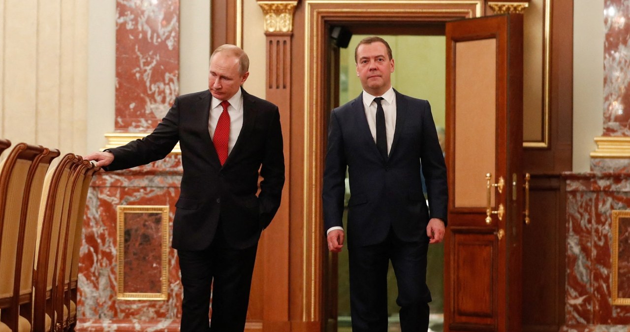 Wyspy Kurylskie. Dmitrij Miedwiediew grozi Japonii. W tle wizyta Putina