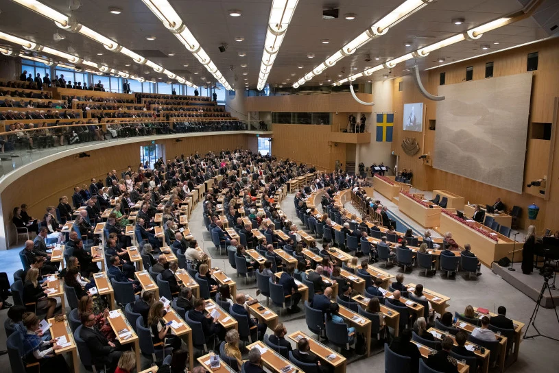 Szwedzi przesuwają granicę. Jest zgoda na karę więzienia dla 14-latków