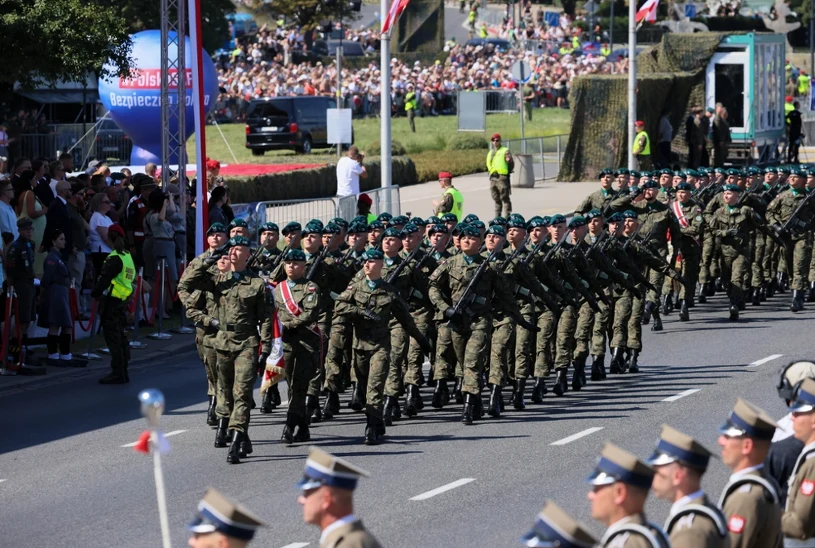 Święto Wojska Polskiego na zdjęciach. Wielka defilada i parada morska