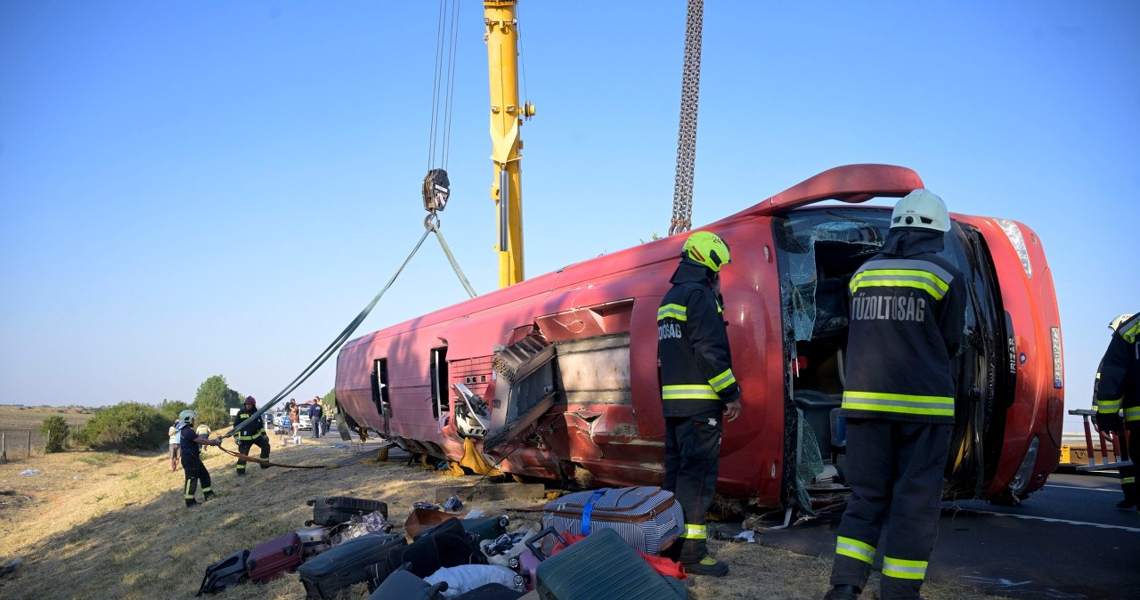 Węgry. Wypadek polskiego autokaru. Nie żyje 12 osób Węgry. Wypadek polskiego autokaru. Nie żyje 12 osób