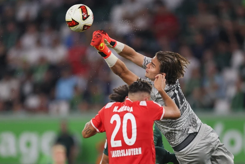 Jakub Zieliński zachował czyste konto dla VfL Wolfsburg w 2. Bundeslidze