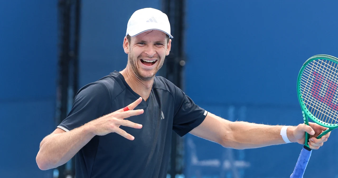Damir Dzumhur - Hubert Hurkacz w turnieju US Open w Nowym Jorku. Relacja na żywo