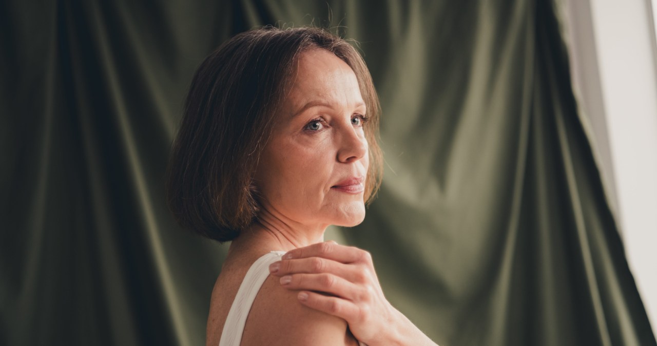 Jak zmienia się skóra po menopauzie? Pięć rzeczy, które warto wiedzieć