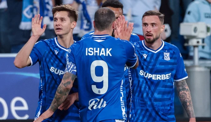 Nie tylko Mikael Ishak. Czterech piłkarzy. Lech poinformował przed Thun