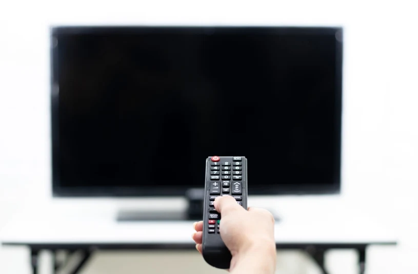 Brak sygnału telewizji naziemnej. Czarny ekran w środku dnia