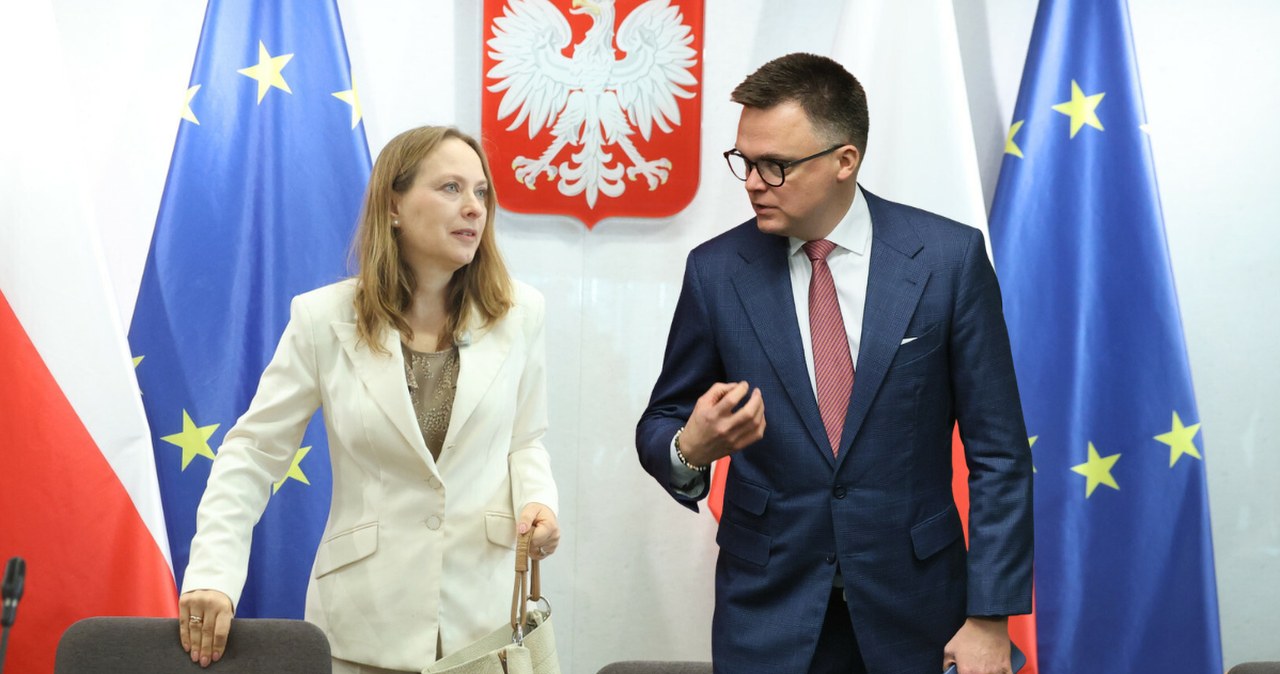 Hołownia w rządzie zamiast Pełczyńskiej-Nałęcz? Nieoficjalne ustalenia