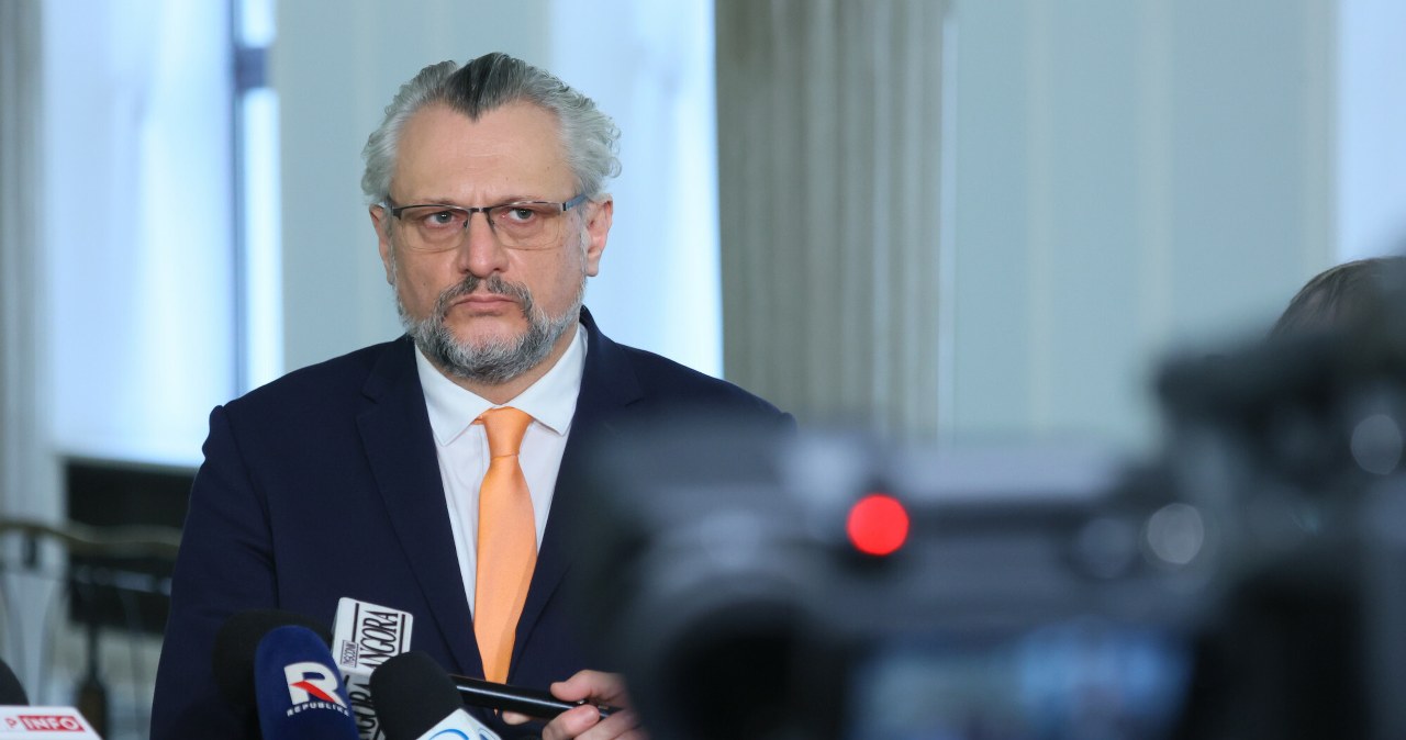 Zabieg syna senatora Tomasza Lenza. Media: Szpital zapłacił część kary