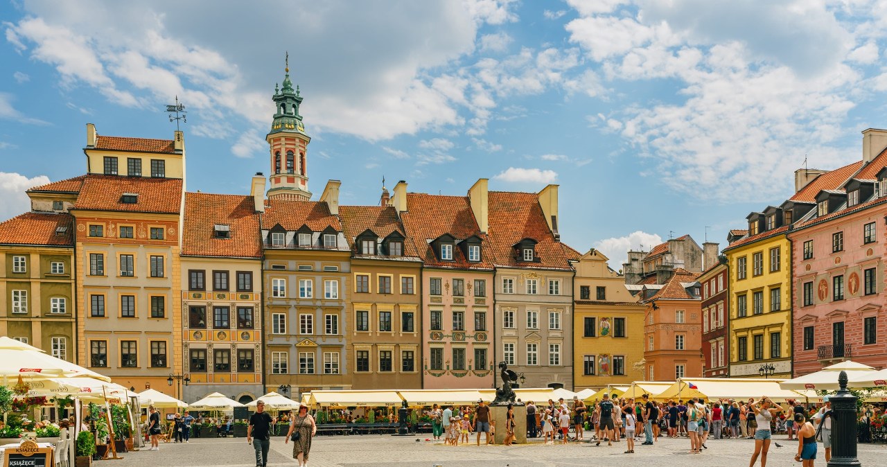 Szukał wad Polski przez kilka dni. Odpowiedź Polaków go zaskoczyła