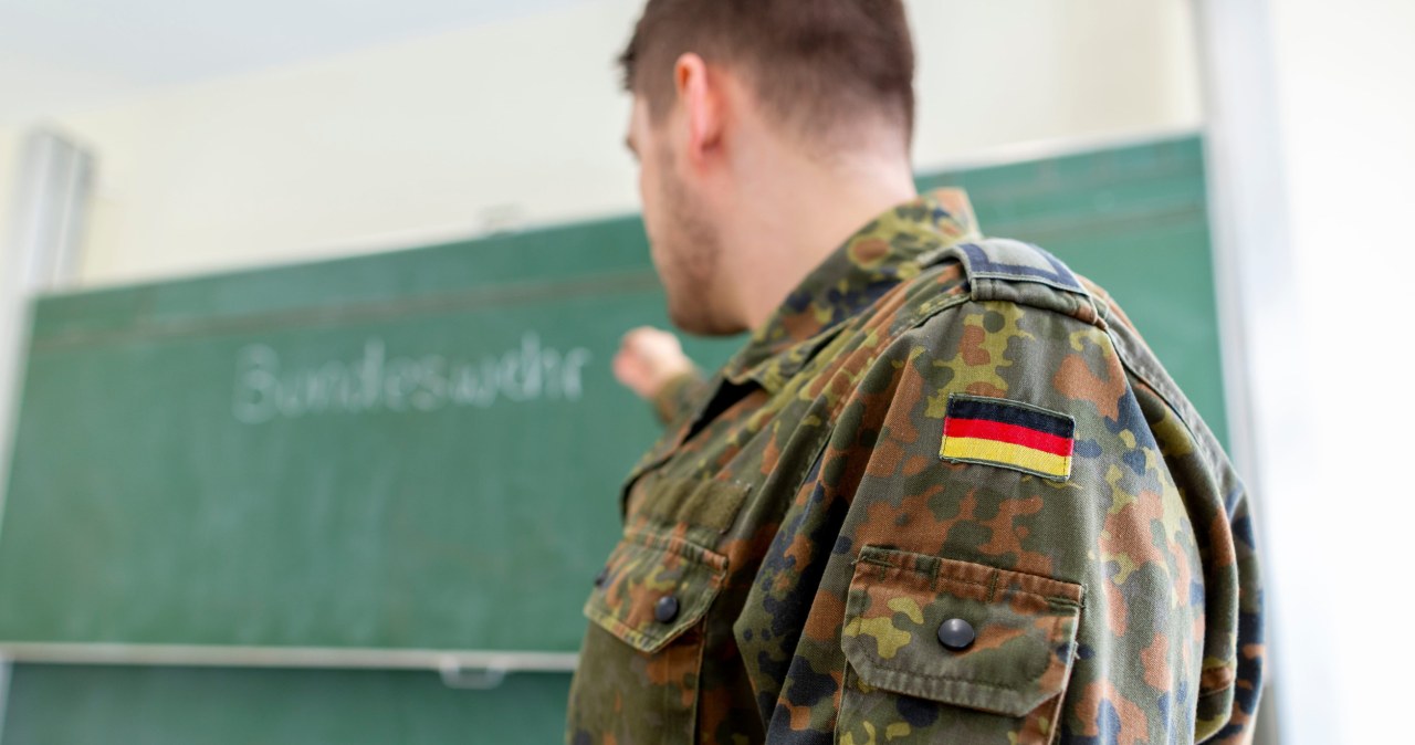 Reklama Bundeswehry na opakowaniu kebabu. Tak Niemcy zachęcają do wojska