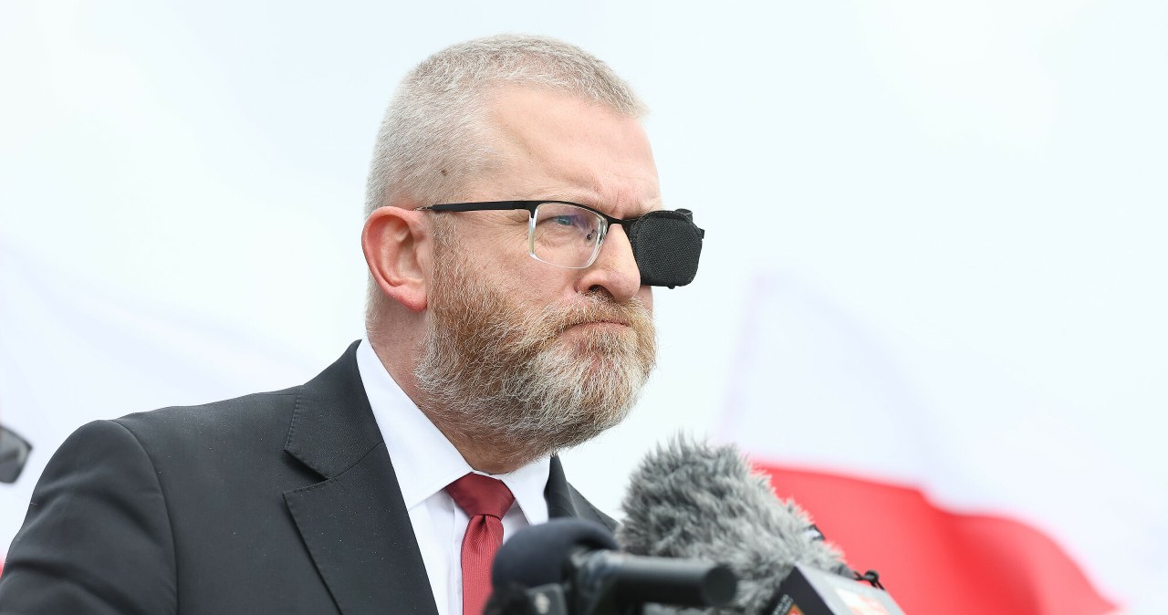 Grzegorz Braun z kolejnymi zarzutami. Prokuratura podała szczegóły
