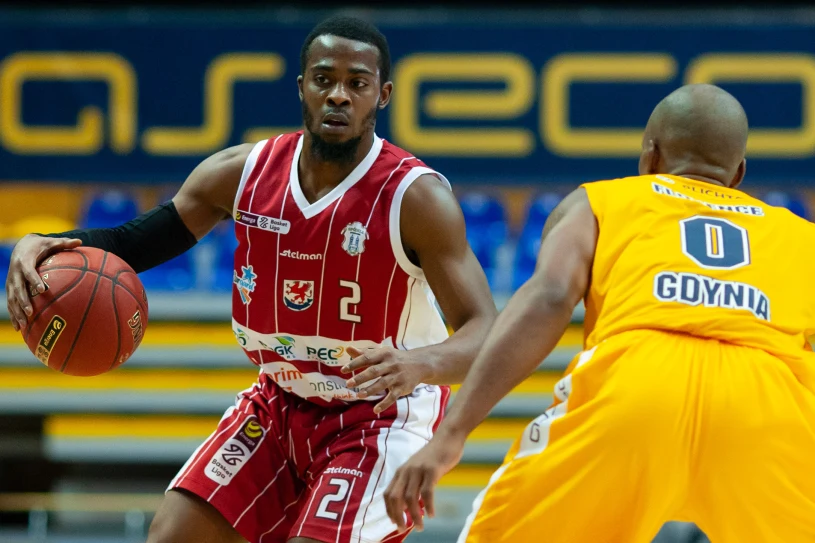 Śląsk Wrocław signs Anthony Hickey, club responds to doping suspension questions