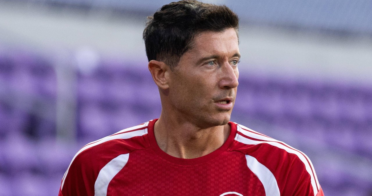"Lewy" czekał do ostatniej chwili. Przerwał milczenie dopiero wieczorem