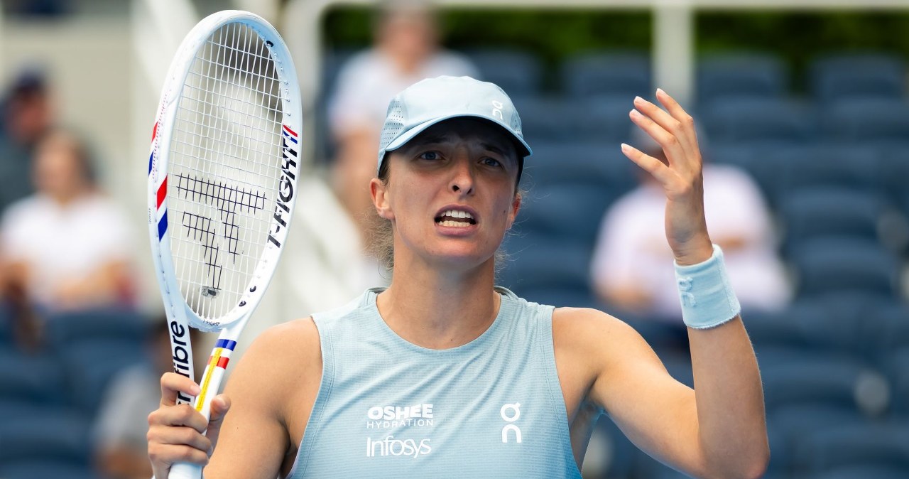 Iga Świątek przegrała z Pegulą, a to nie koniec. WTA ogłasza