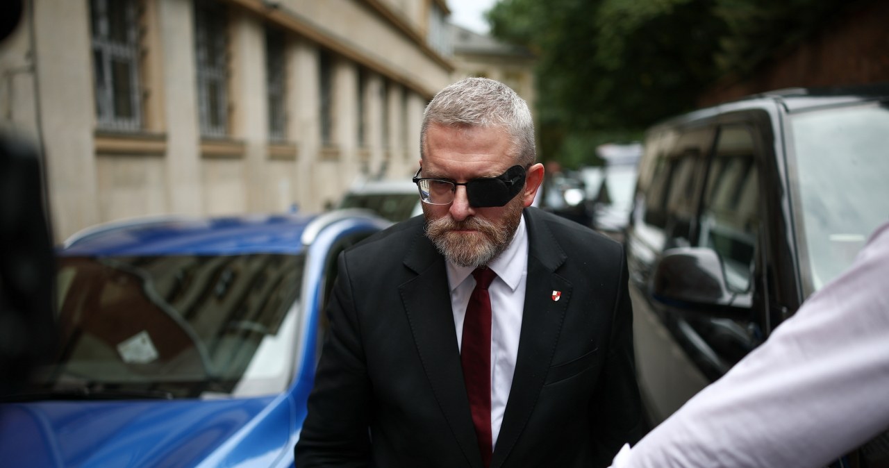 Grzegorz Braun usłyszał zarzut. "Próba zamknięcia nam ust"