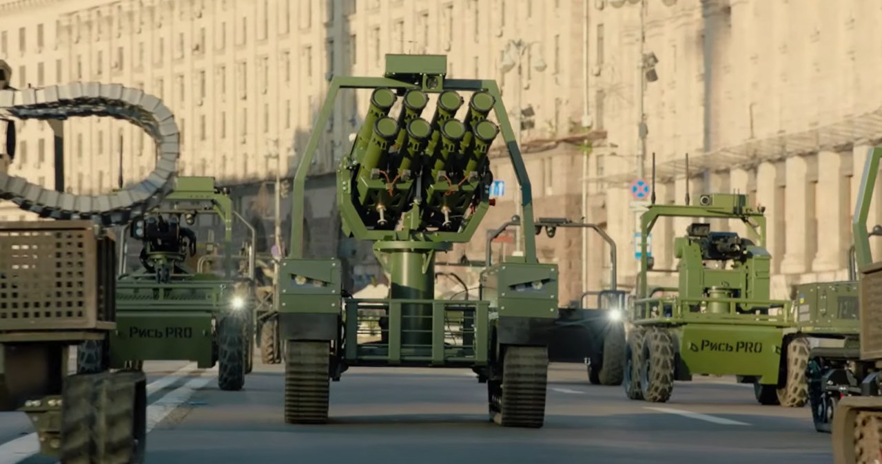 Pierwsza taka parada na świecie. Ukraina pokazała swoją armię robotów