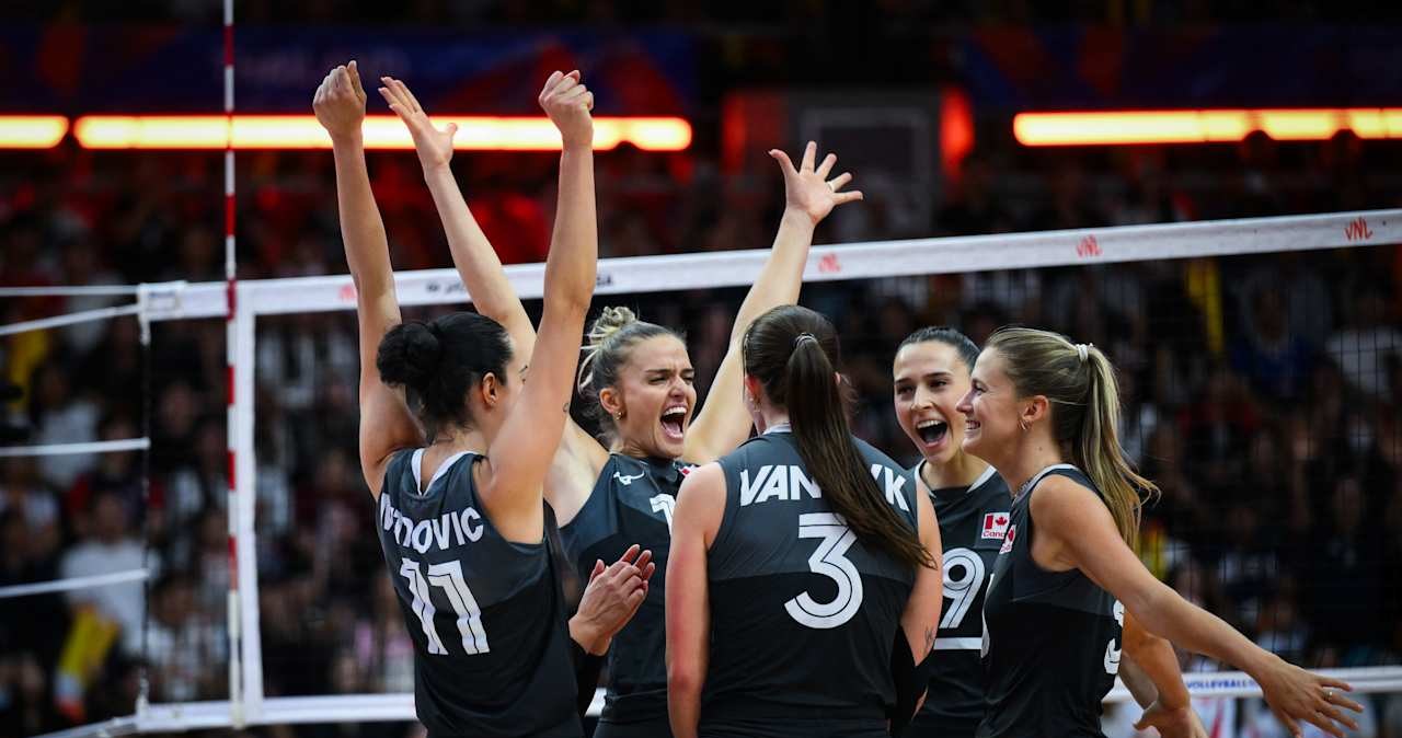 Pogromczynie polskich siatkarek triumfują w finale. Historyczny tytuł