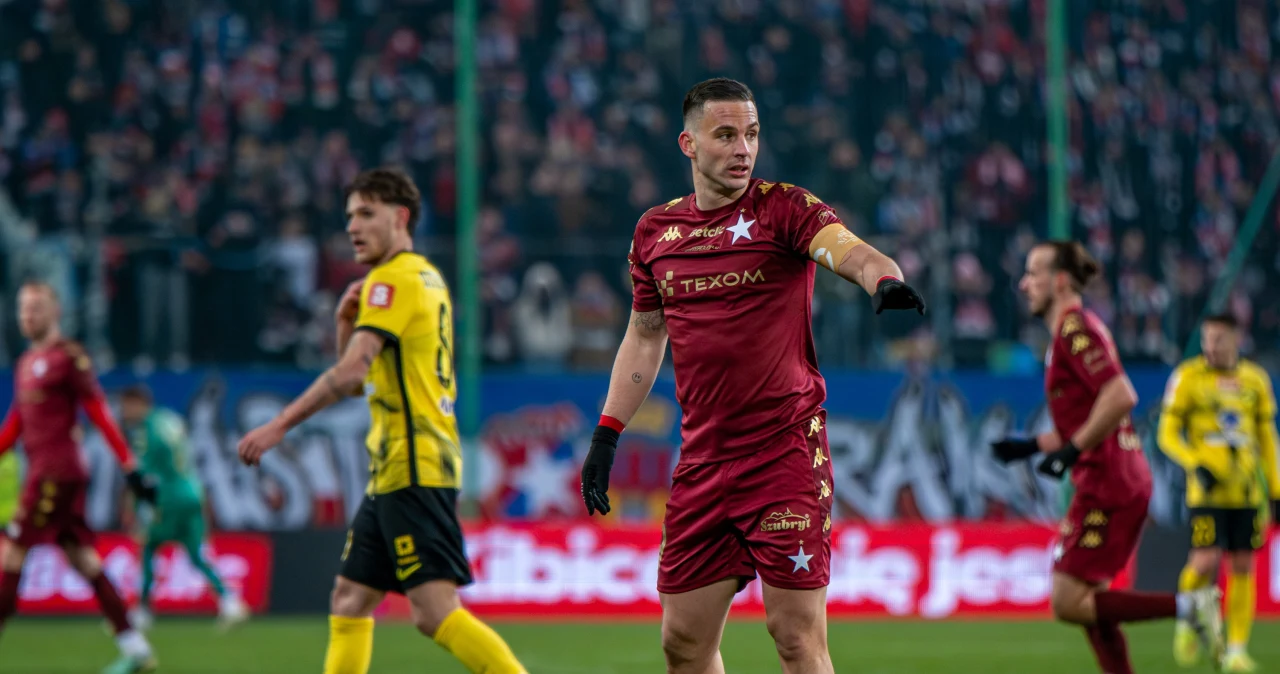 Zdjęcie do aktualności: Sensacyjne derby Krakowa. Nie da się bardziej różnić