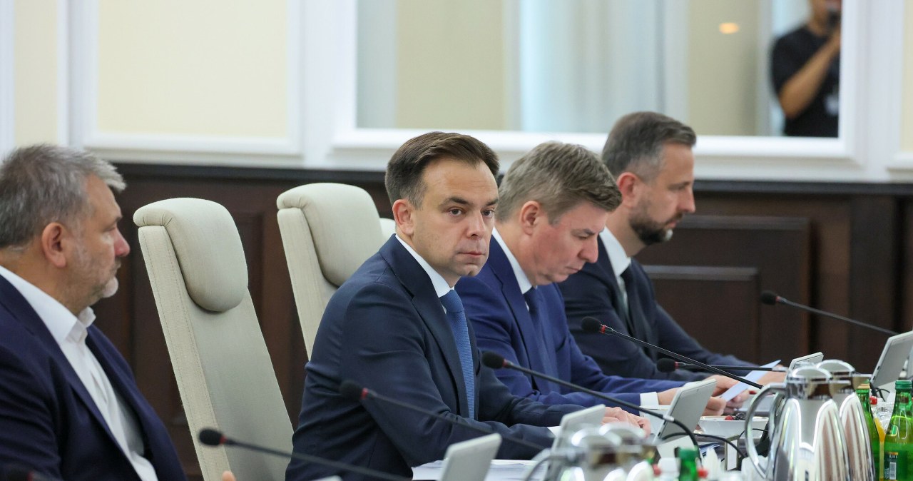 Konferencja po posiedzeniu rządu. Domański podał prognozy na przyszły rok