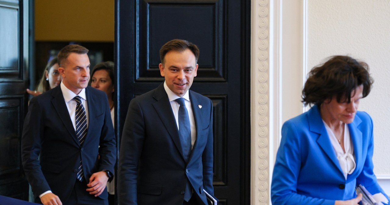 Minister finansów wprost o kosztach długu. "Faktycznie istotny wzrost"