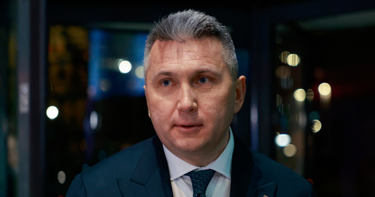Wniosek o areszt dla Piesiewicza. Nad ranem zakończyło się posiedzenia sądu Wniosek o areszt dla Piesiewicza. Nad ranem zakończyło się posiedzenia sądu