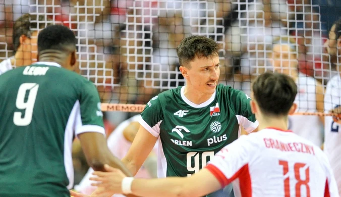 Rewanż z finału Ligi Narodów, 25:15 w drugim secie. Kadra Grbicia ruszyła