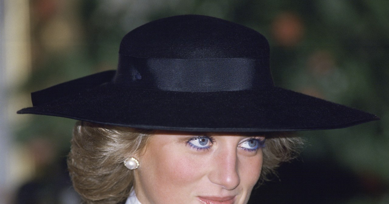 Lady Di nosiła je jesienią. Styliści są zgodni: te trendy wracają
