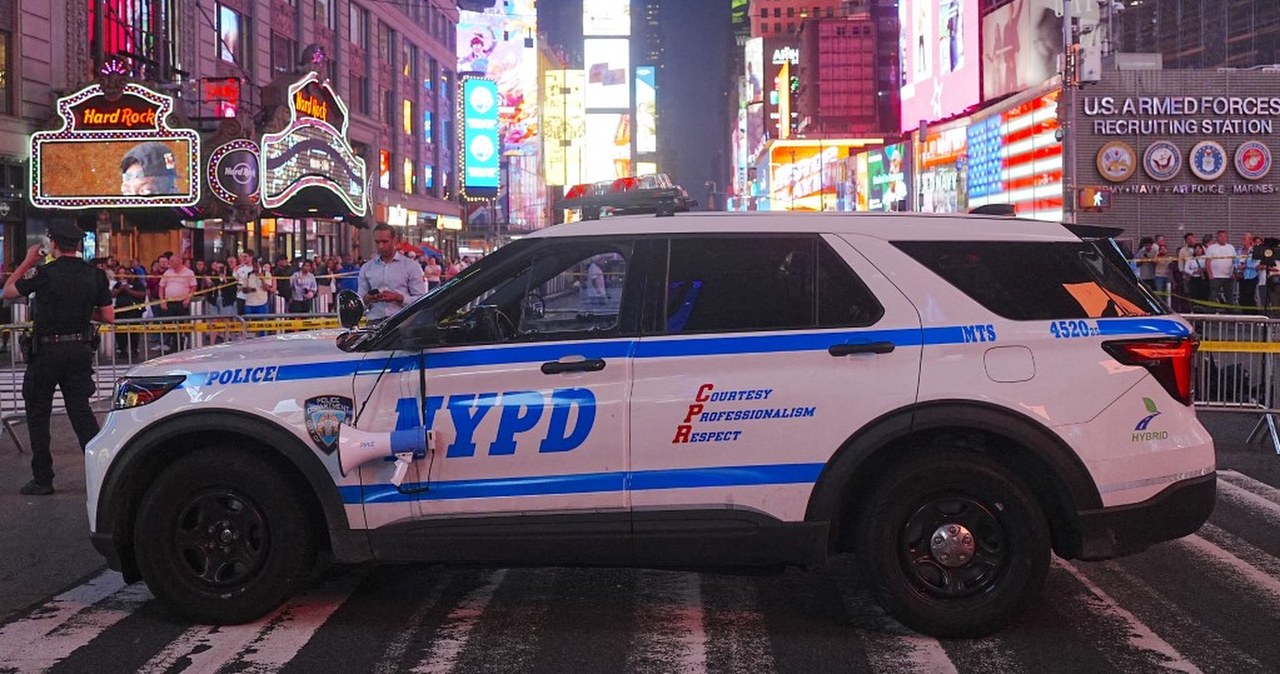 Nowy Jork. Atak nożowniczki na Times Square. Tragedia w biały dzień Nowy Jork. Atak nożowniczki na Times Square. Tragedia w biały dzień
