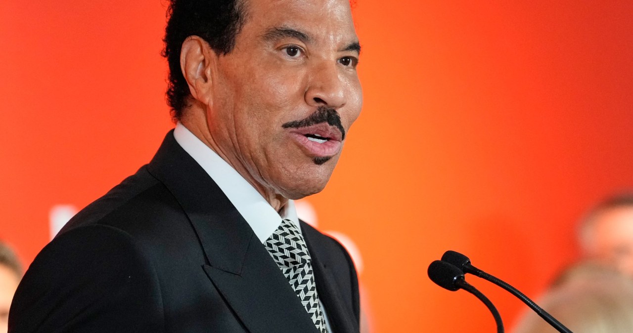 Lionel Richie trafił do szpitala. Nagle zasłabł na koncercie