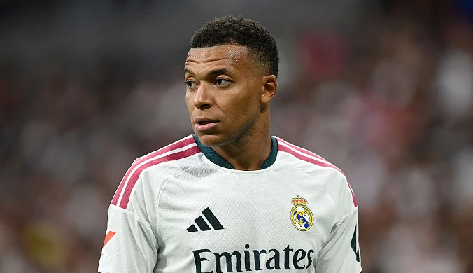 Barcelona ma nową "9". W Hiszpanii poruszenie. Bolesny cios dla Mbappe