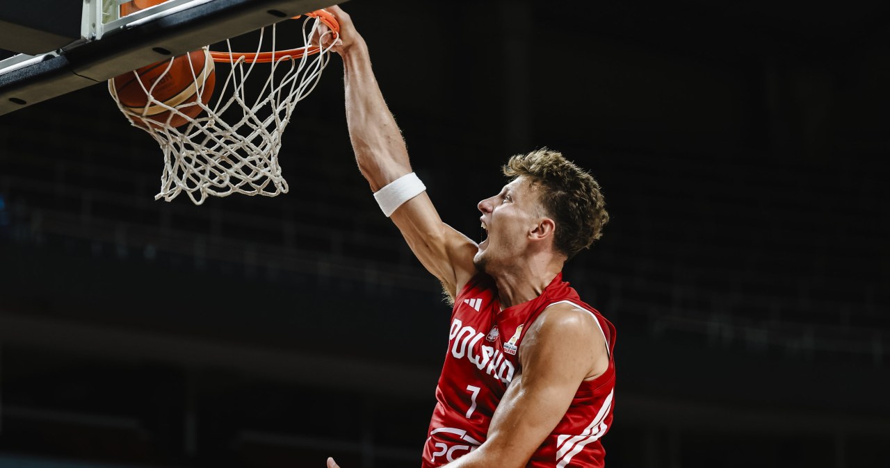 Ten gracz jest na ustach całej Polski. Walczy o grę w NBA