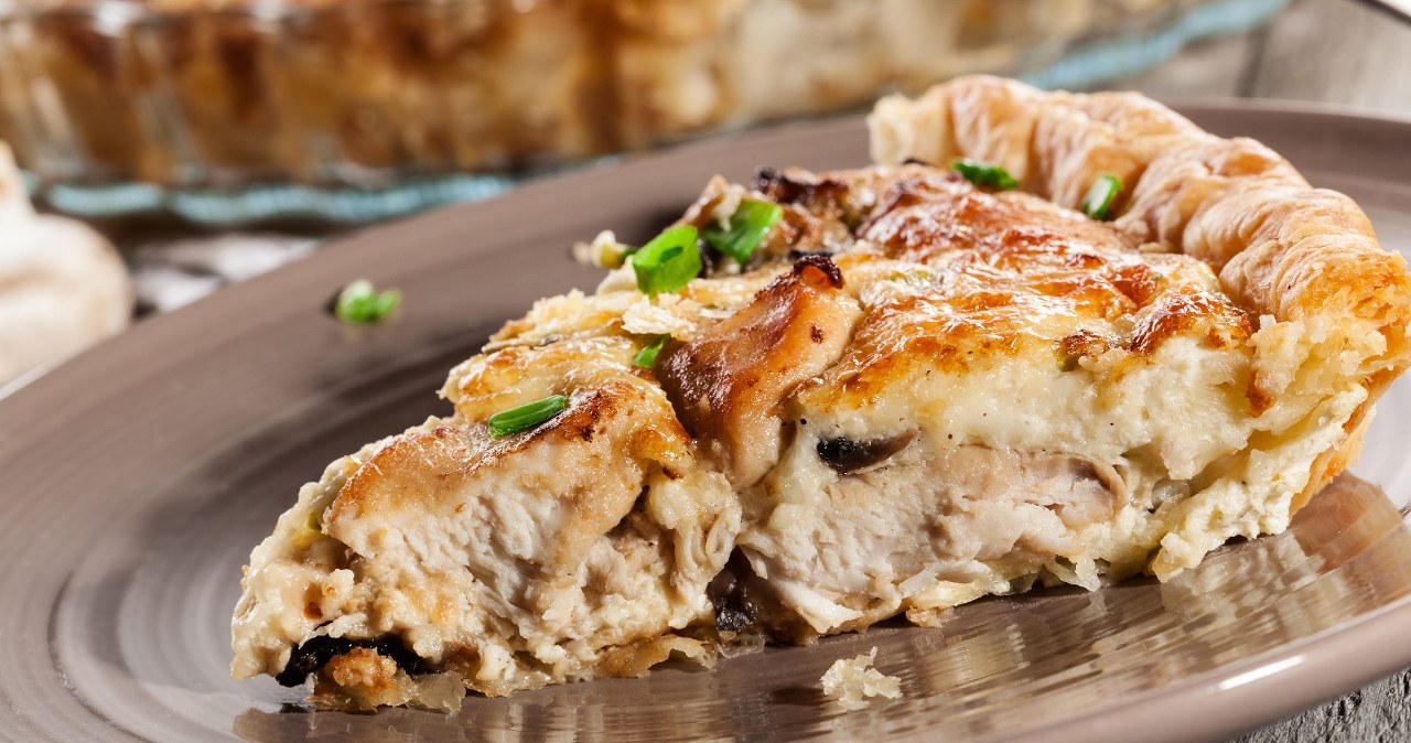 Robię, gdy zostaną mi kawałki pieczonego kurczaka. Idealna na kolację