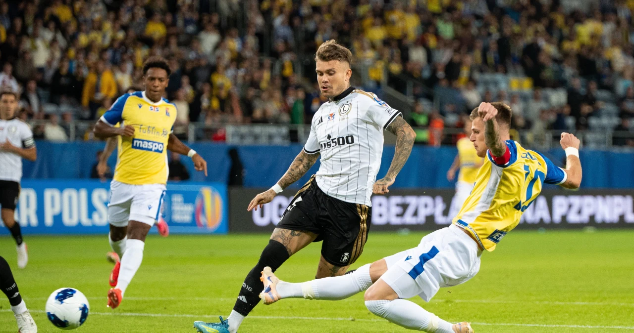 Zdjęcie do aktualności: Niespodzianka w hicie Pucharu Polski. Legia Warszawa za burtą