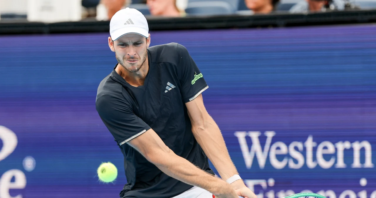 Hubert Hurkach - Alejandro Davidovich Fokina w finale turnieju ATP 250 w Chengdu. Relacja na żywo
