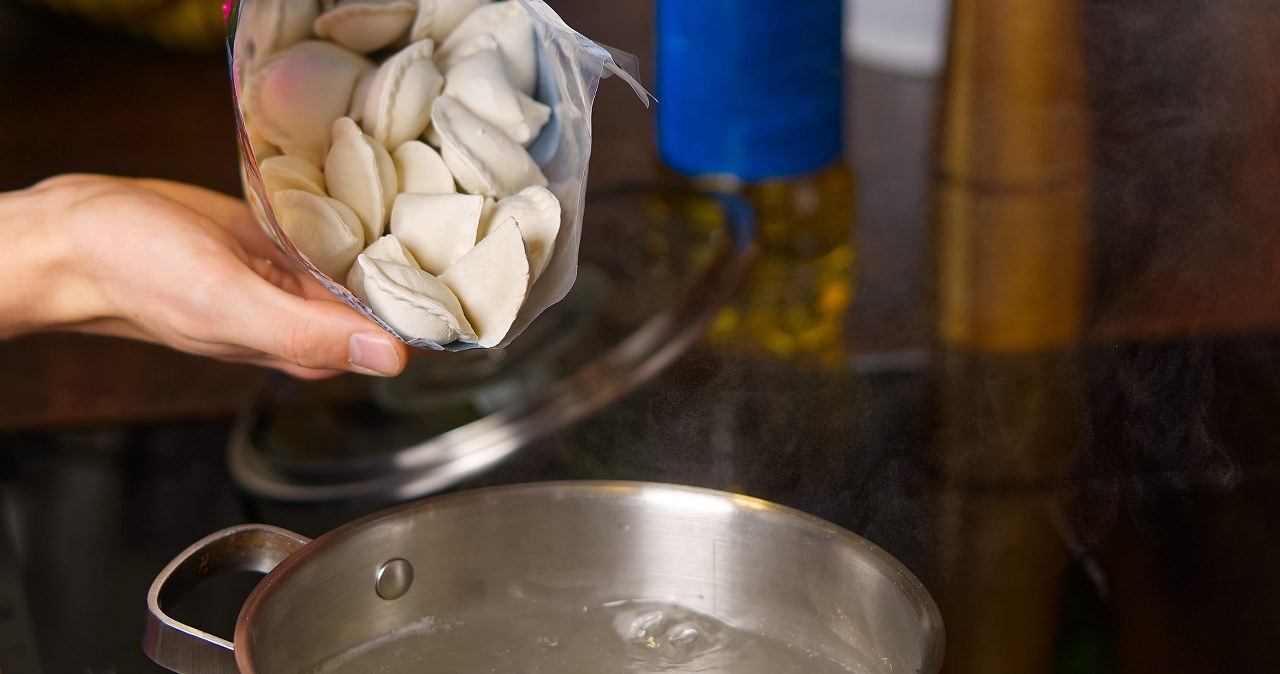 Pierogi nie będą się sklejać podczas gotowania. Wystarczy to