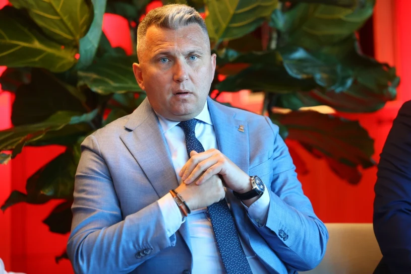 Deputy calls PKOl board meeting after Piesiewicz arrest