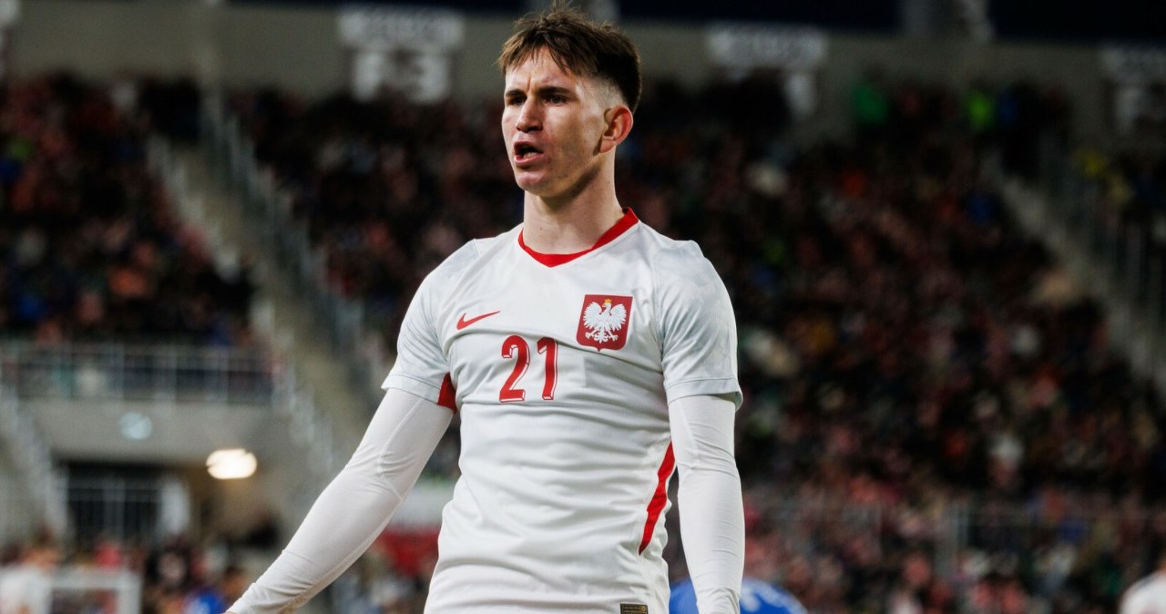 Gigant nie odpuszcza ws. młodego Polaka. Hit transferowy wciąż możliwy