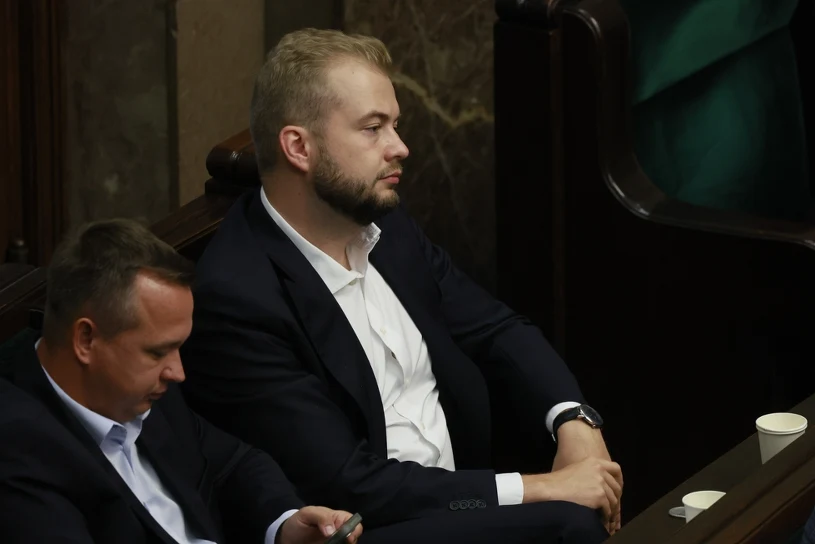 Moskal tłumaczy wyjazd na Ibizę. "Ociepa chyba się pomylił"