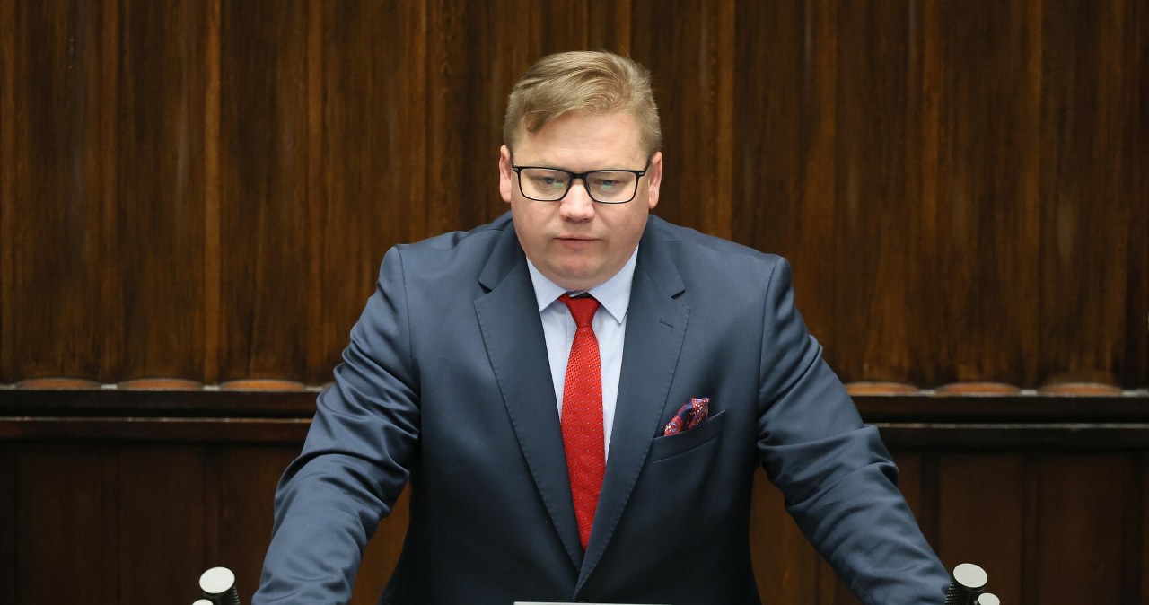 Zmiany w rządzie. Media: Nowy wiceminister za Dorożałę