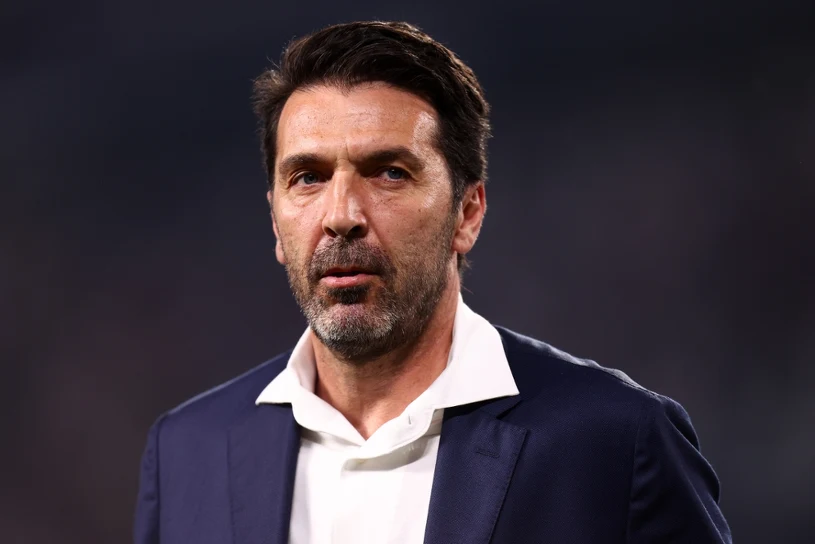 Buffon dostał pytanie o Grabarę. Szybko porównał go do Szczęsnego. Klasa