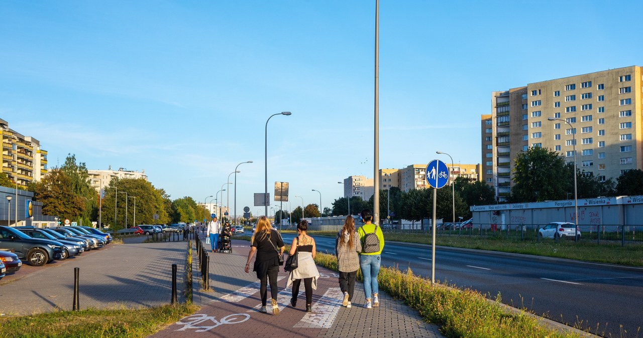 Zebra na ścieżce rowerowej. Czy pieszy ma pierwszeństwo?