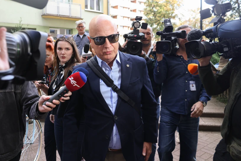 Proces po wybuchu granatnika w KGP. Generał Szymczyk zjawił się w sądzie
