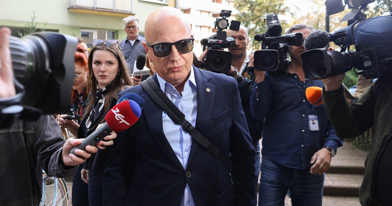 Proces po wybuchu granatnika w KGP. Generał Szymczyk zjawił się w sądzie