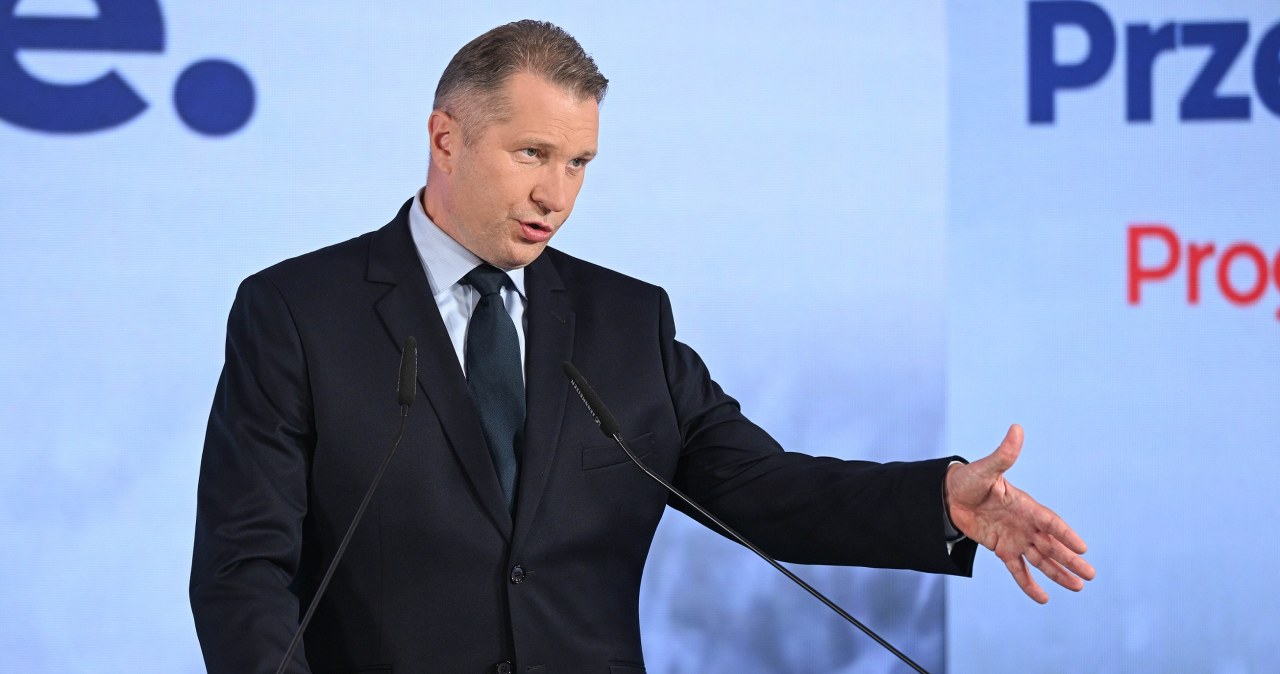Czarnek o cenach benzyny. "Miała być po 5,19 zł, będzie po 9,15 zł"