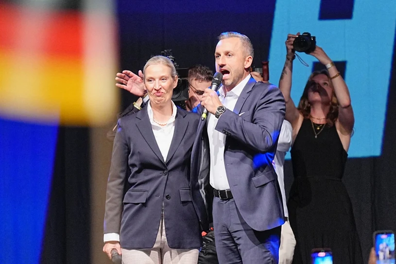 Motorowery Simson jak szynka za Gierka. AfD trafiła do serc i głów Niemców