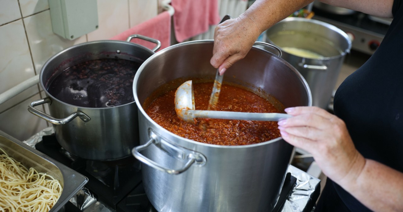 „Chcą zagłodzić dzieci”. Dieta planetarna w szkołach wywołała burzę „Chcą zagłodzić dzieci”. Dieta planetarna w szkołach wywołała burzę